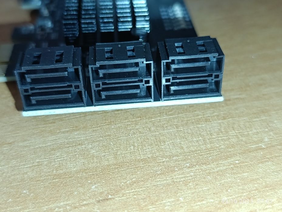 плата  розширення PCIe на 6 портів SATA 3.0, модель PCE6SAT-A02 VER006
