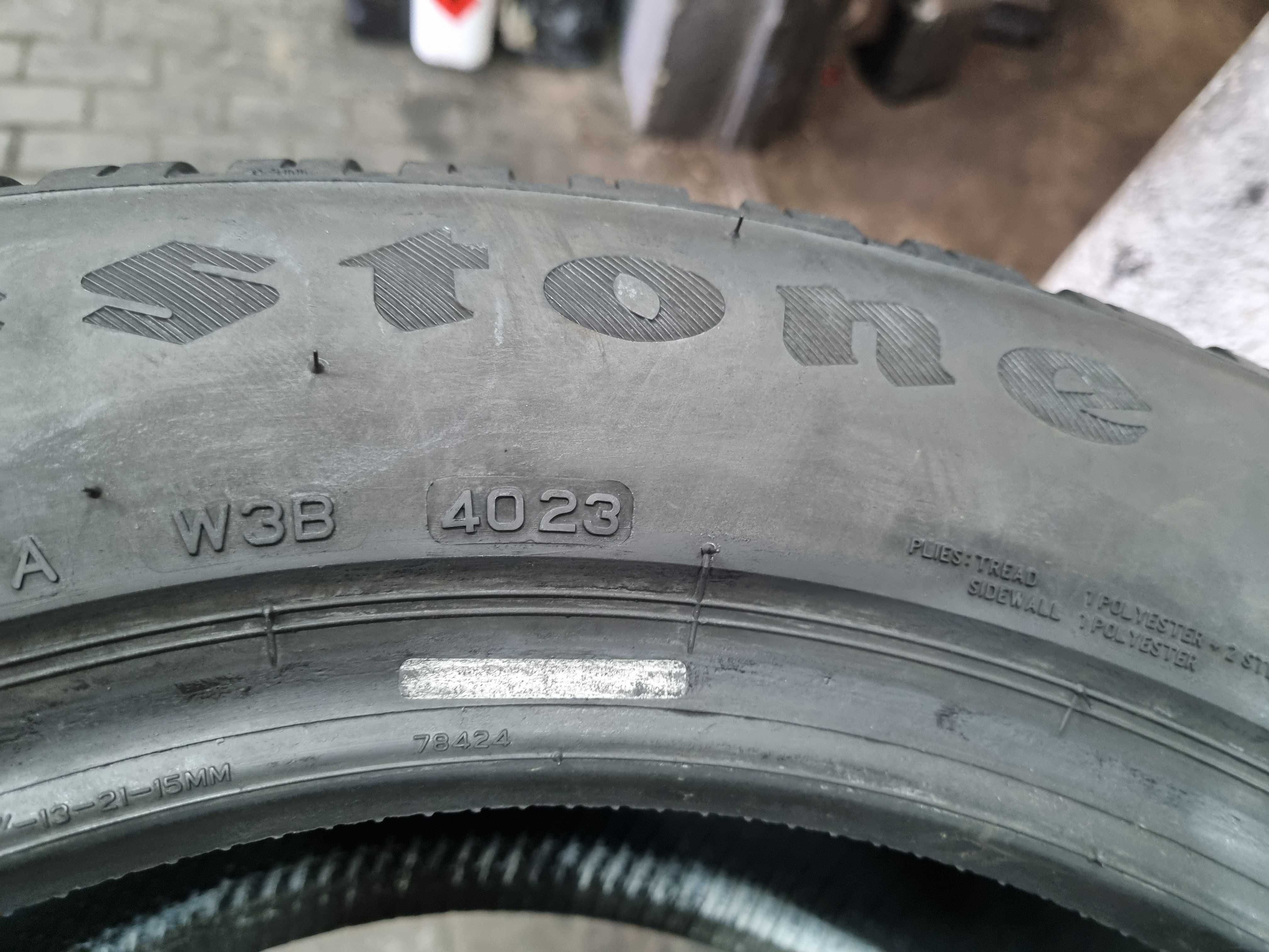 235/55/17 103V Firestone WinterHawk 4 D.4023
