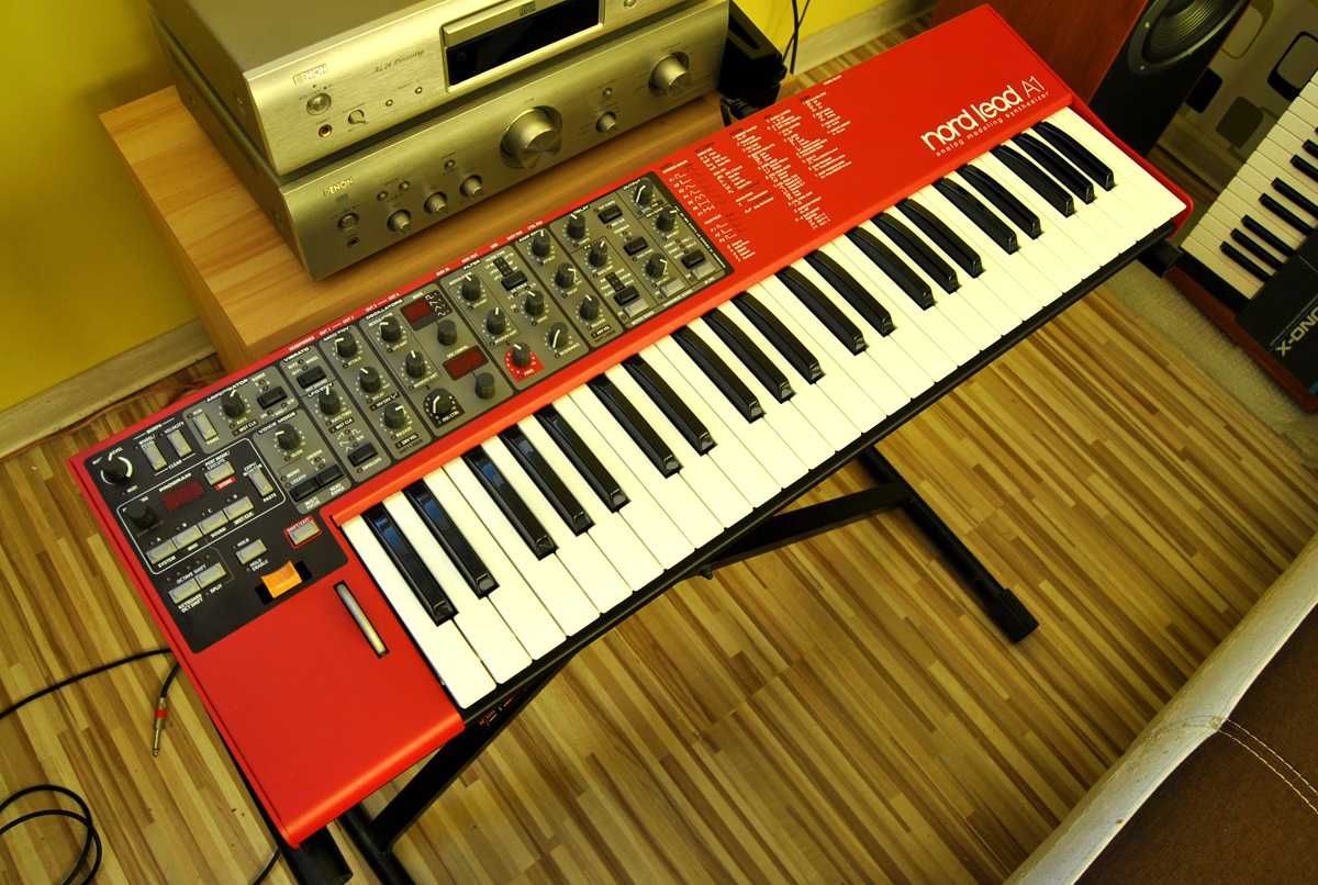 Syntezator Clavia Nord Lead A1