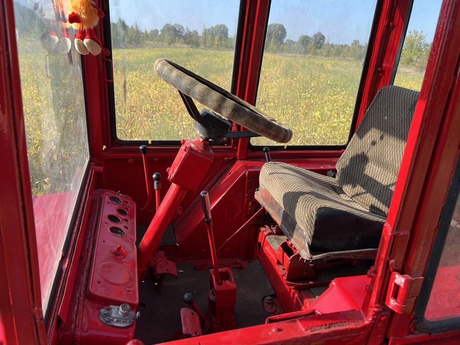 Продам трактор т 25