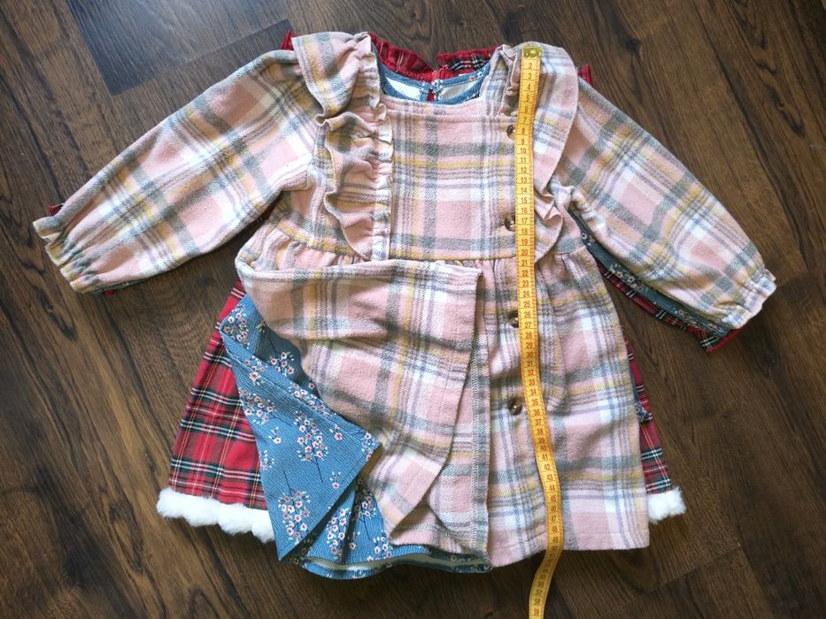 3 сукні для дівчинки 98 розмір