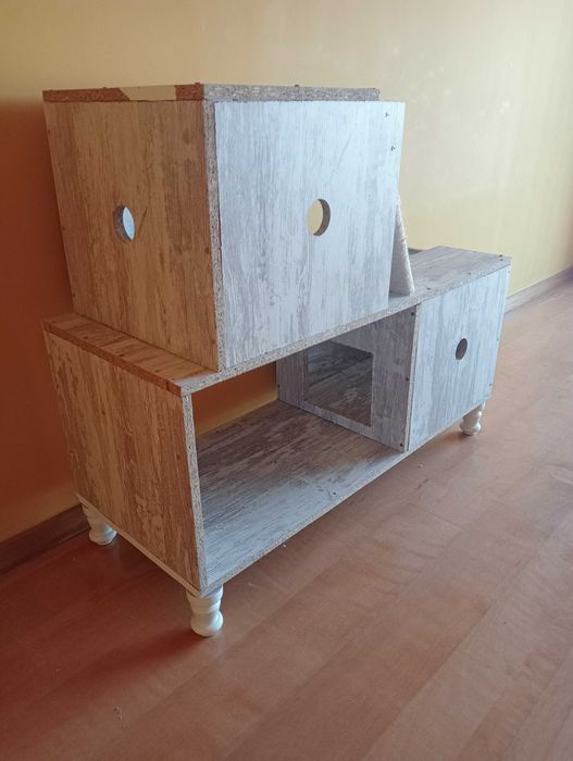 Casa para gatos artesanal