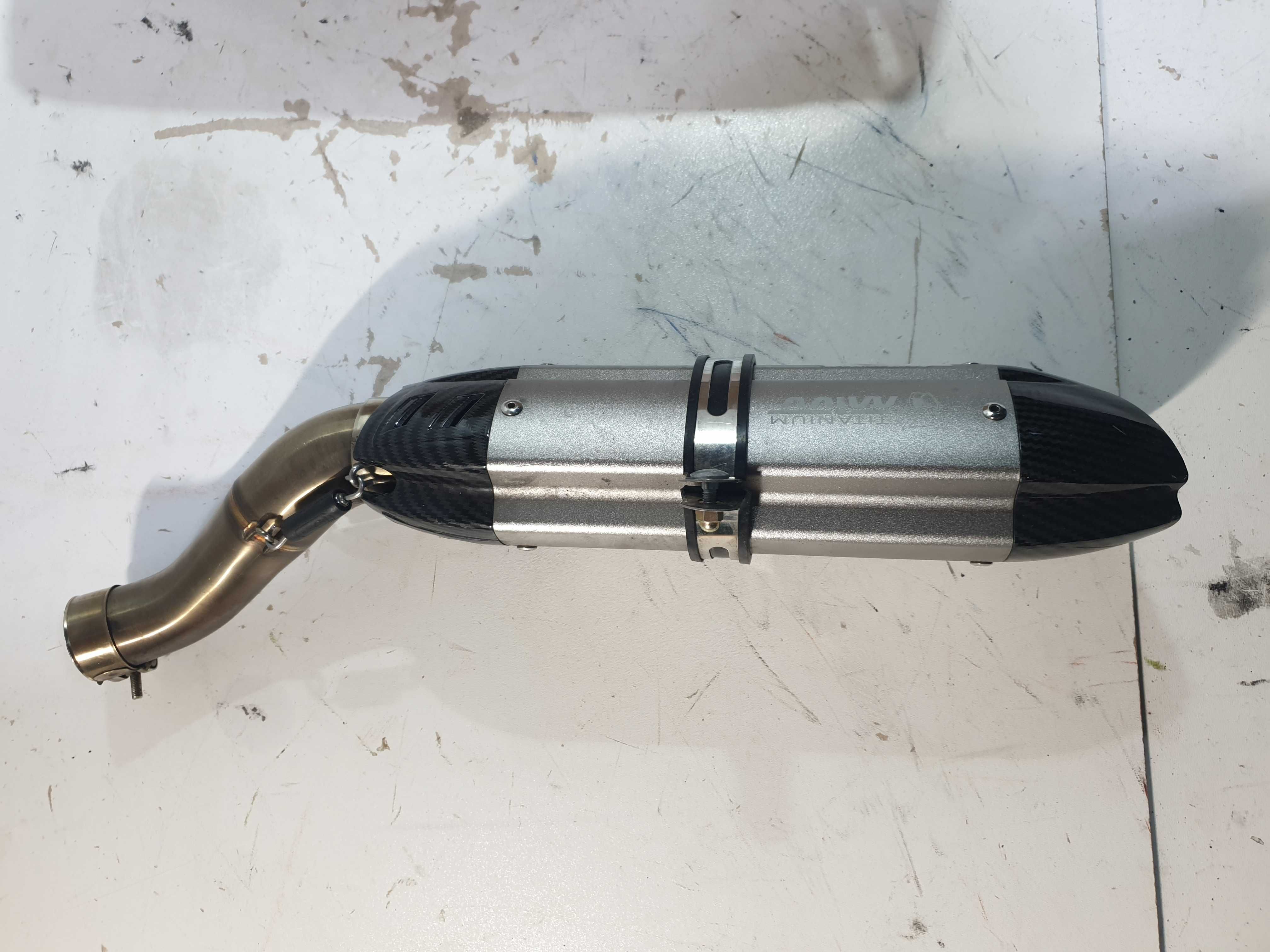Yamaha MT 07 układ wydechowy MIVV wydech tłumik kolektory osłona