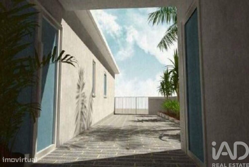 Casa / Villa T2 em Oliveirinha de 143,99 m2