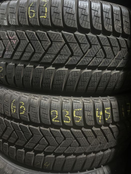 235/45 R17 Pirelli Sottozero 3 шини б/в зима Пара