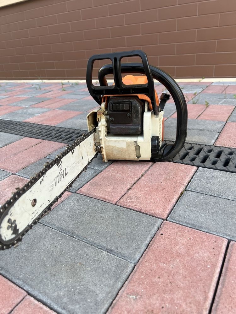 Бензопила Stihl ms 180. Штіль 180. Штиль 180.