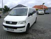 Volkswagen Transporter volkswagen t5 9-cio osobowy z klimatyzacją z nowym silnikiem i turbo