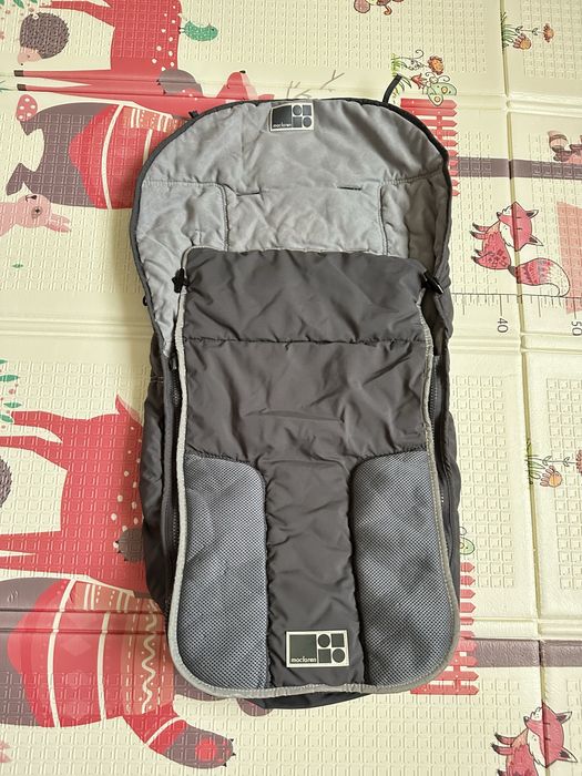 Чохол в дитячий візочок