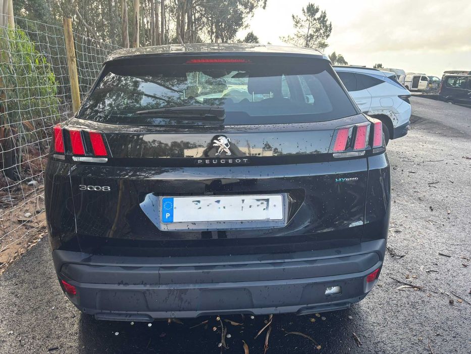 PEUGEOT 3008 HYBRID