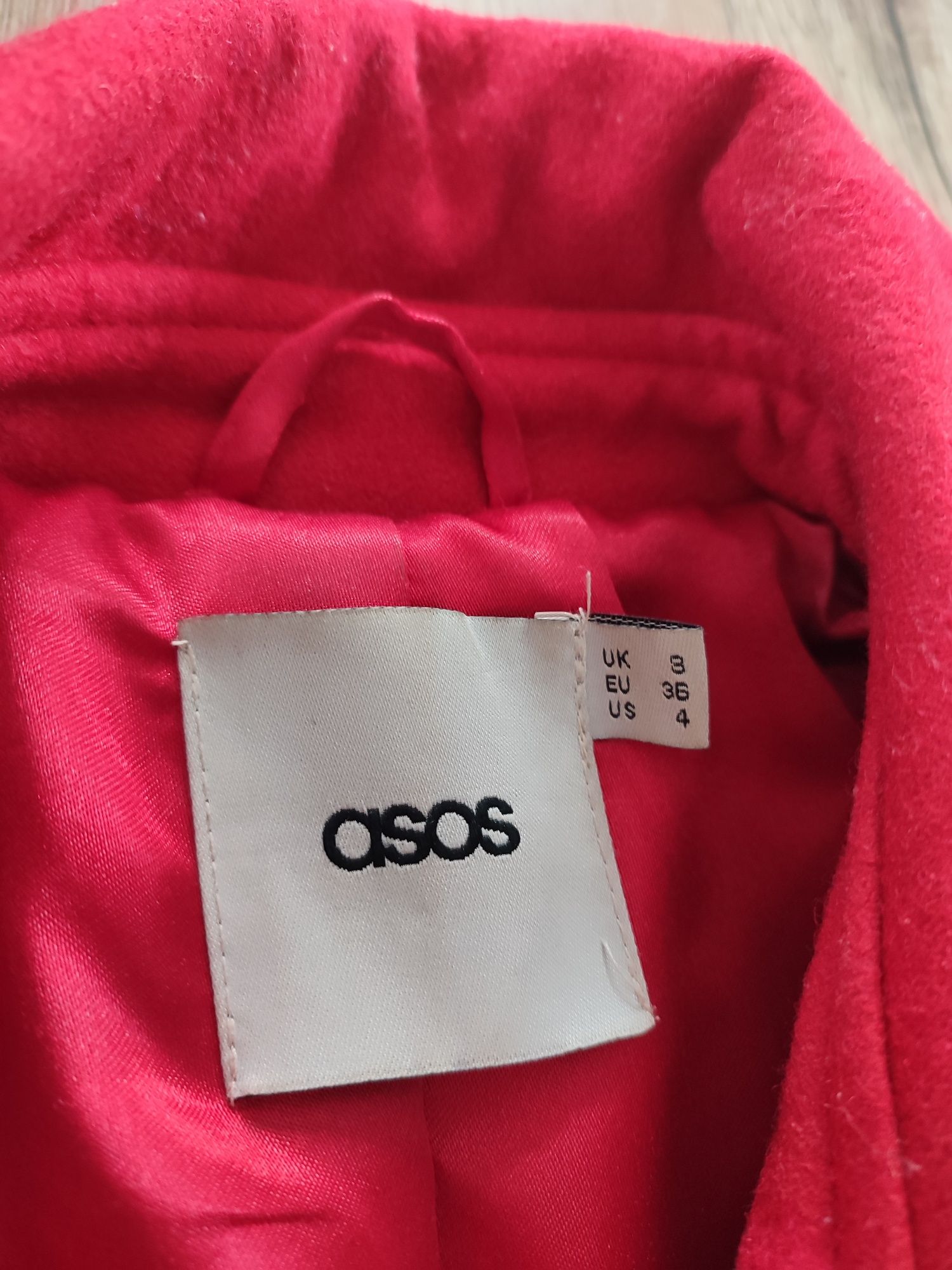 ASOS wełniany płaszcz zimowy jesienny czerwony 36 S taliowany przewiqz