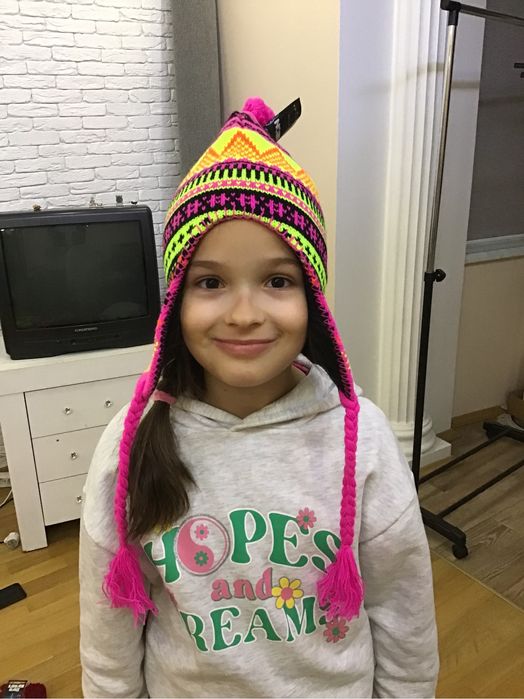 Шапка яскрава лижня салатова дитяча унісекс на завязках