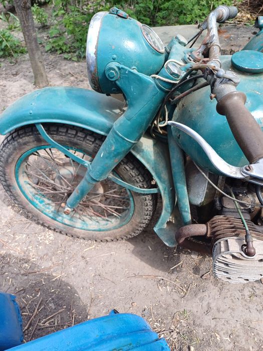 М72, 1955 р. оригінал на ходу із коляскою поч. 1950-х рр.