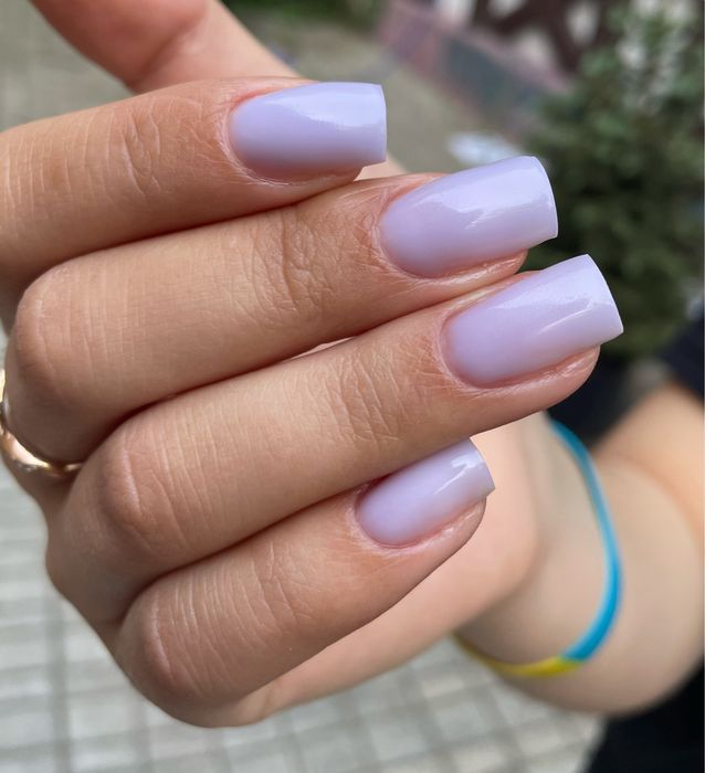 Манікюр ,нарощення