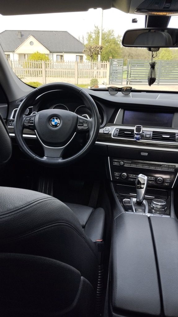 Sprzedam BMW 5GT Luxury 2016r Niski przebieg