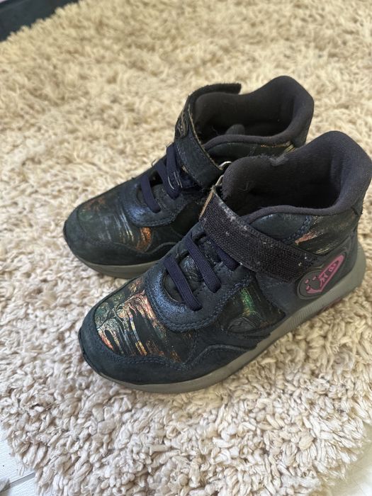 Ботинки Зимние кроссовки девочке