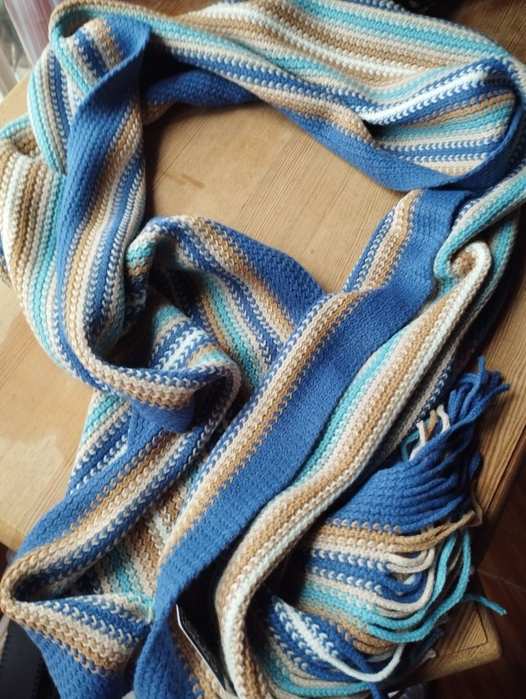 Cachecol ás riscas