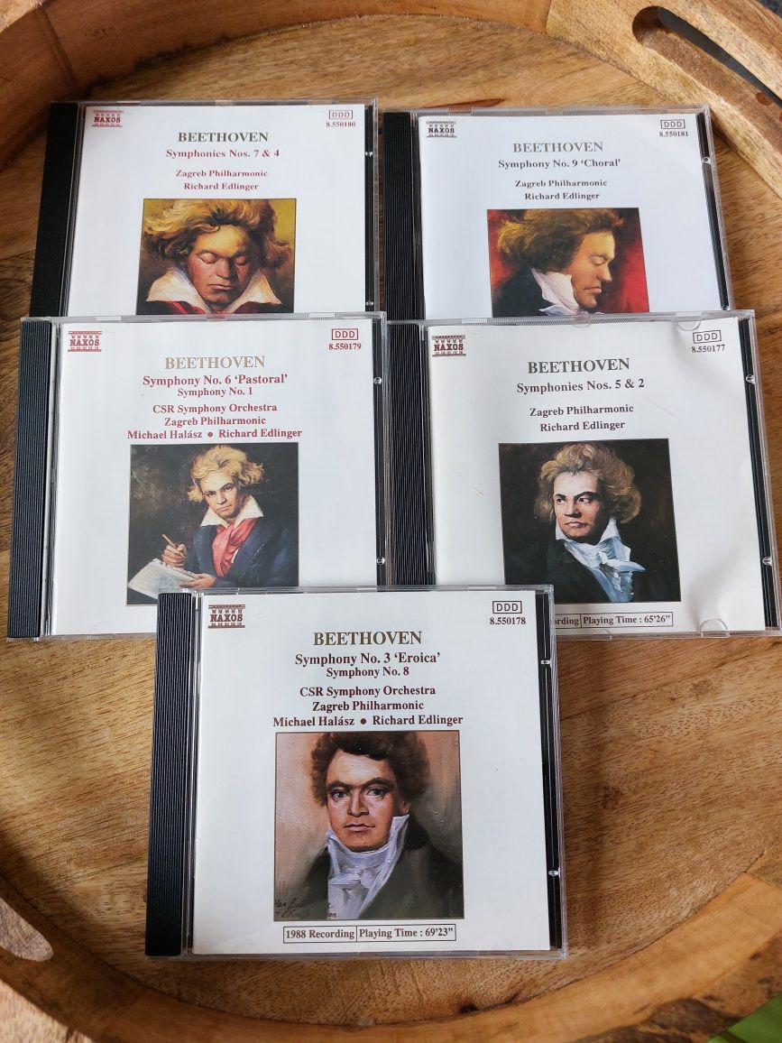 Beethoven 5 CDs.