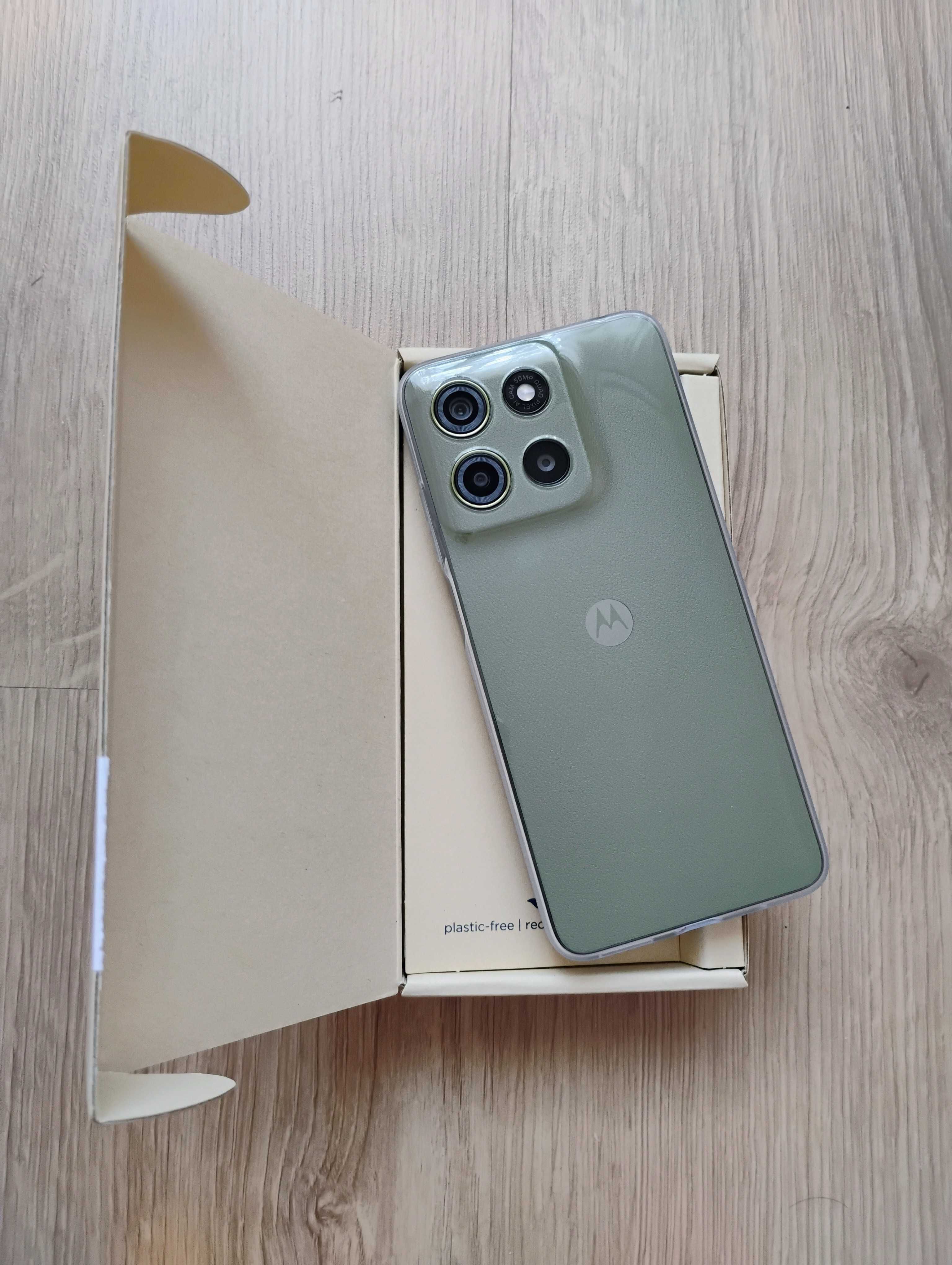 Smartfon Motorola G15 Zielony Nowy