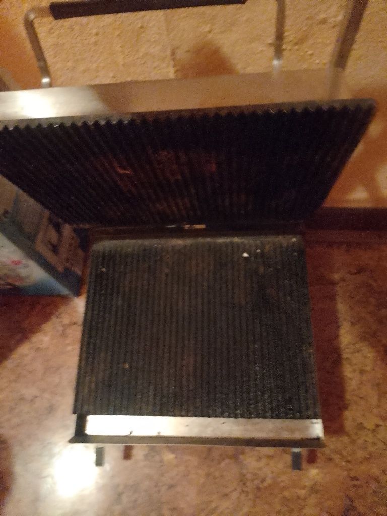 Sprzedam grill gastronomiczny
