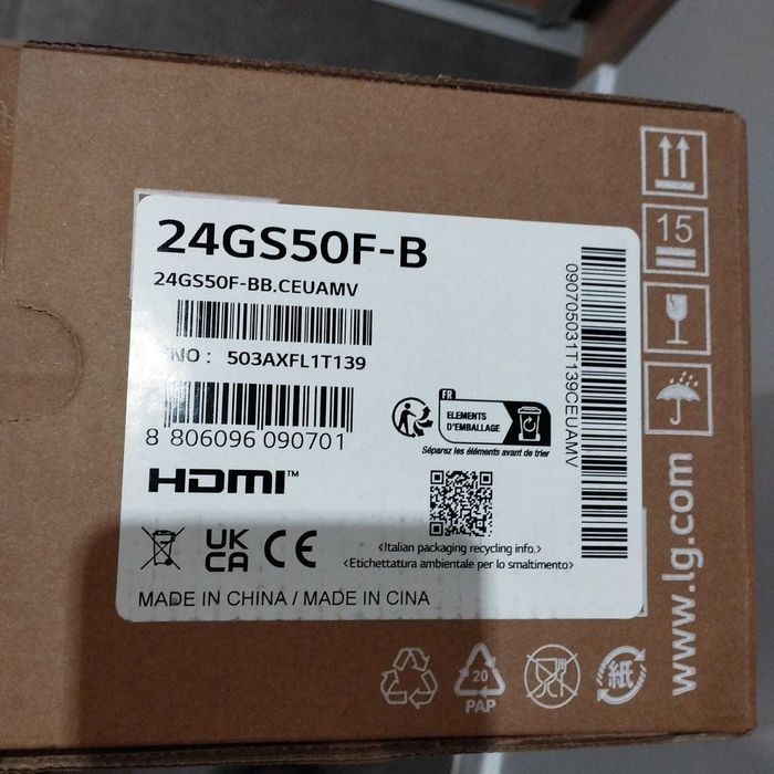 Nowy monitor LG 24 cale