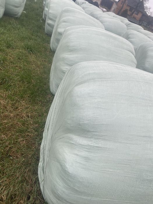 Sprzedam sianokiszonke z traw siewnych