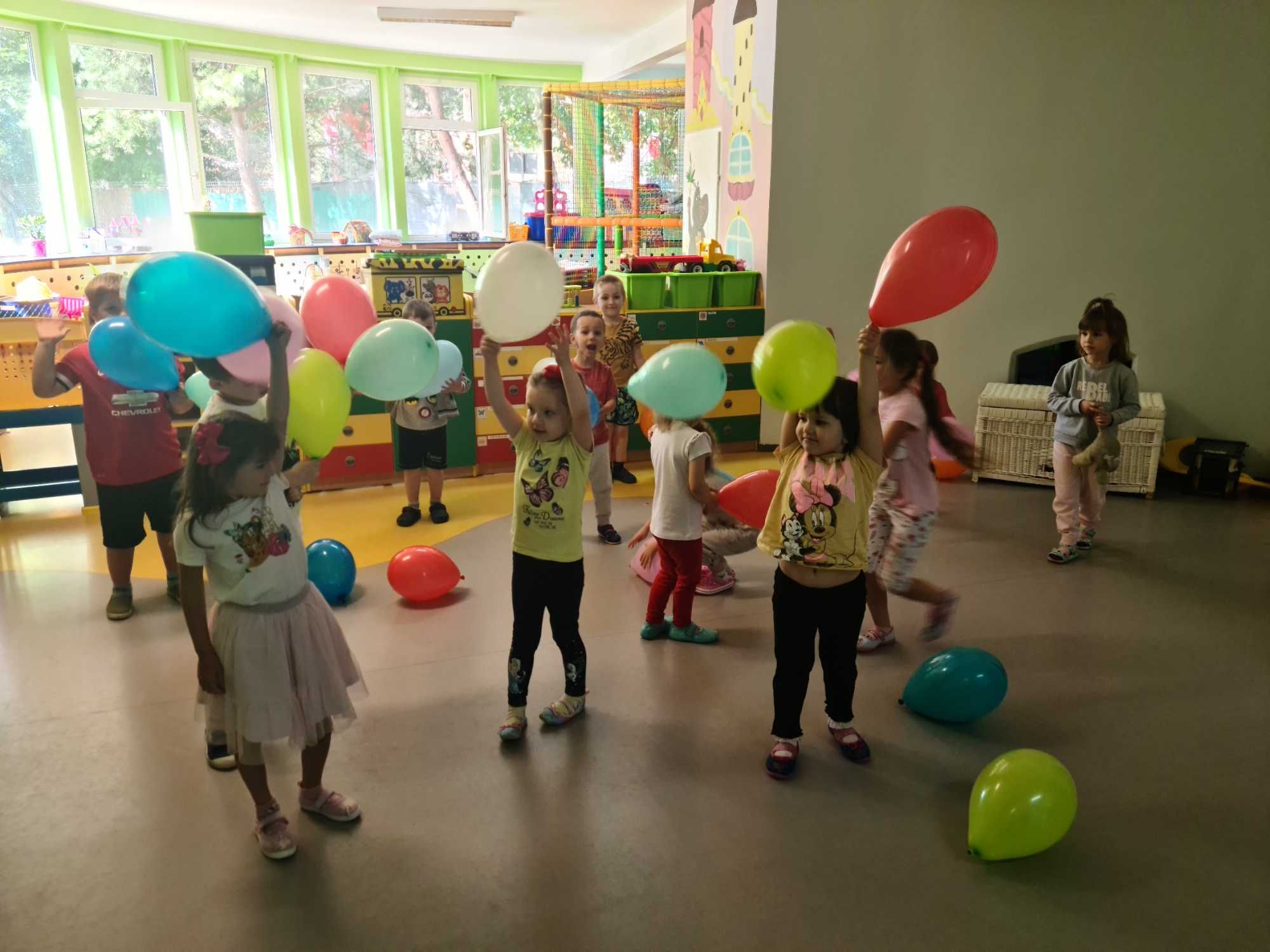 Wakacyjne przedszkole zaprasza dzieci od 2-6 lat