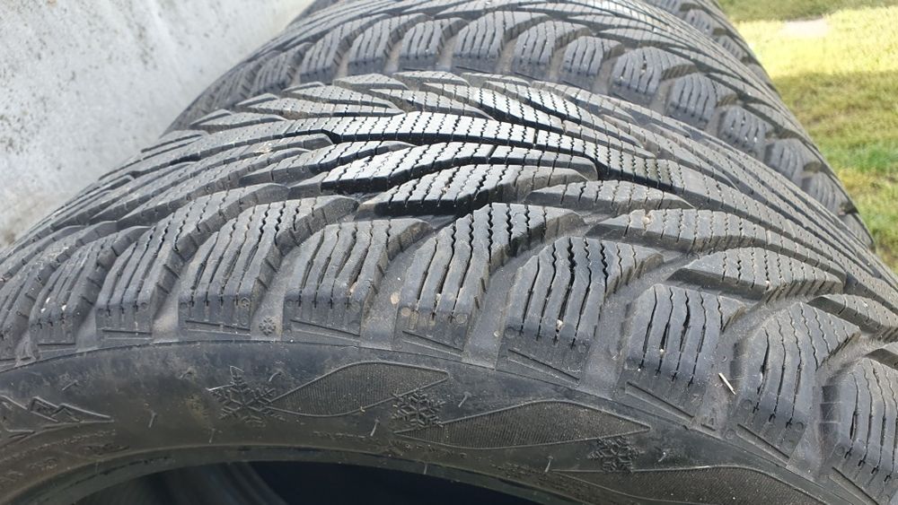 Зимові шини 225/45 R17