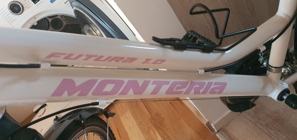 Rower trekkingowy Monteria Futura 1.0 28'' 19''