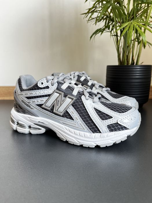 New Balance 1906R оригінал кросівки дитячі розмір 31-31.5-32 нові
