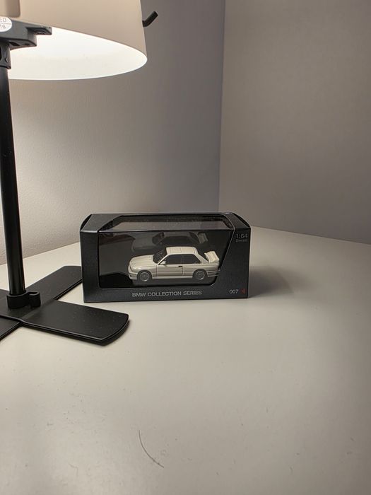 BMW E30 "Collection series" 1:64