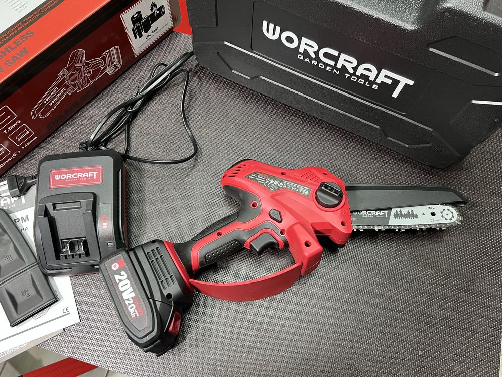 Аккумуляторная бесщеточная пила Worcraft CHS‑S20LiBM