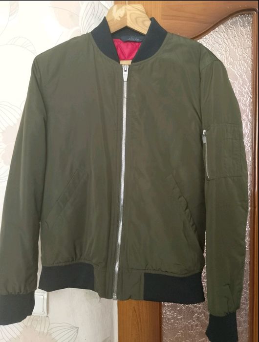 Курточка мужская