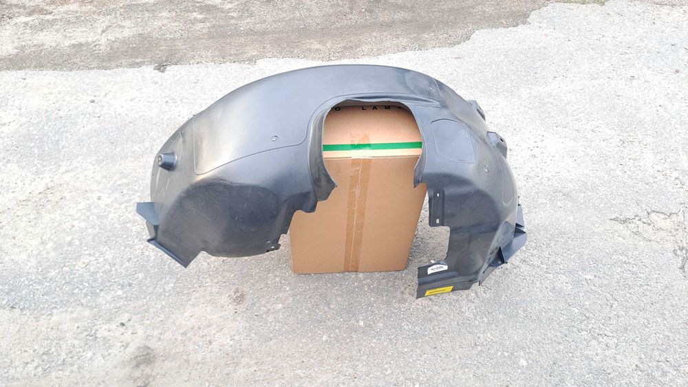 Підкрилки передні Ford Focus 3 USA 2011–2018 / Форд Фокус 3