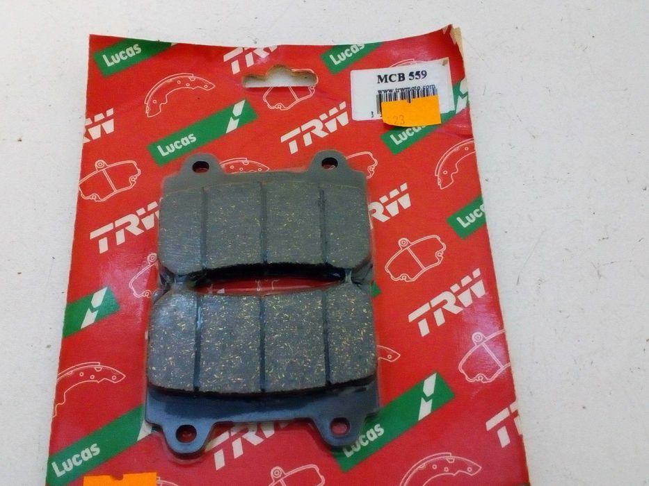 Yamaha FZ 750 , TDR 250 , TZR , FZR klocki hamulcowe TRW