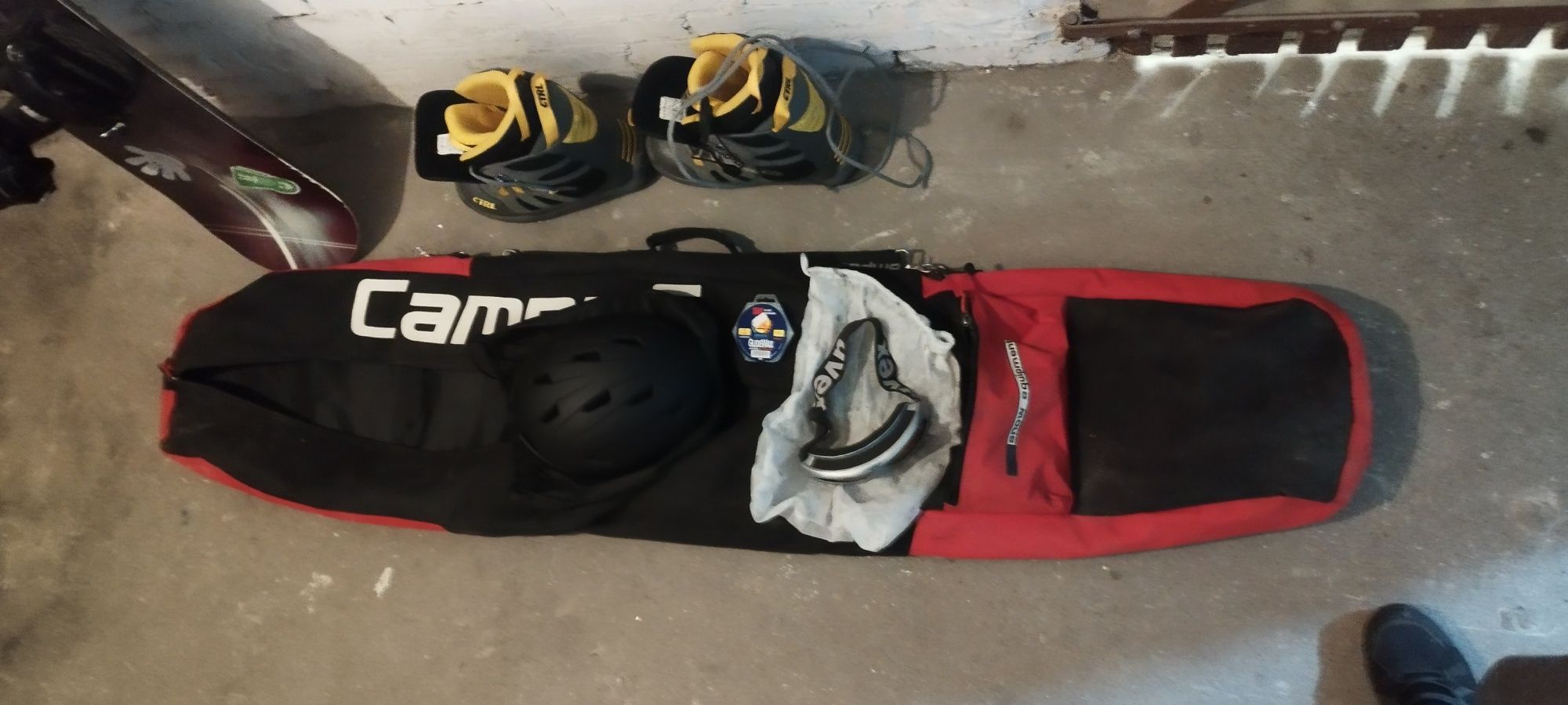 Deska snowboardowa Raven cały zestaw