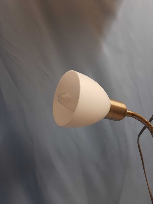 Lampa        stojąca