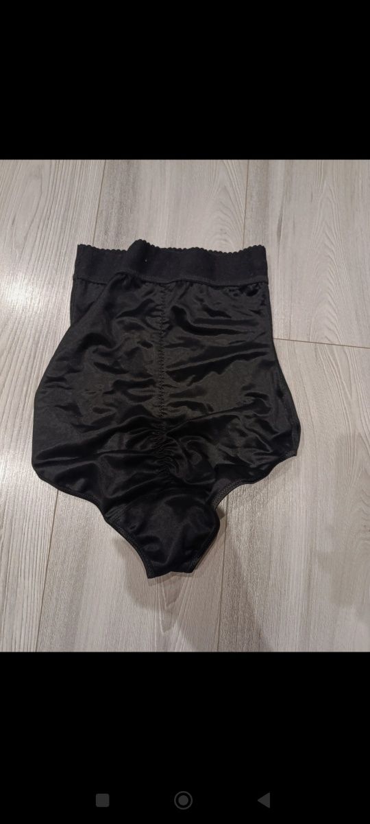 Majtki modelujące