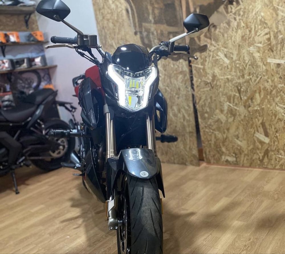 Moto Zontes Z2 125 cc – 2022 – 1800 km