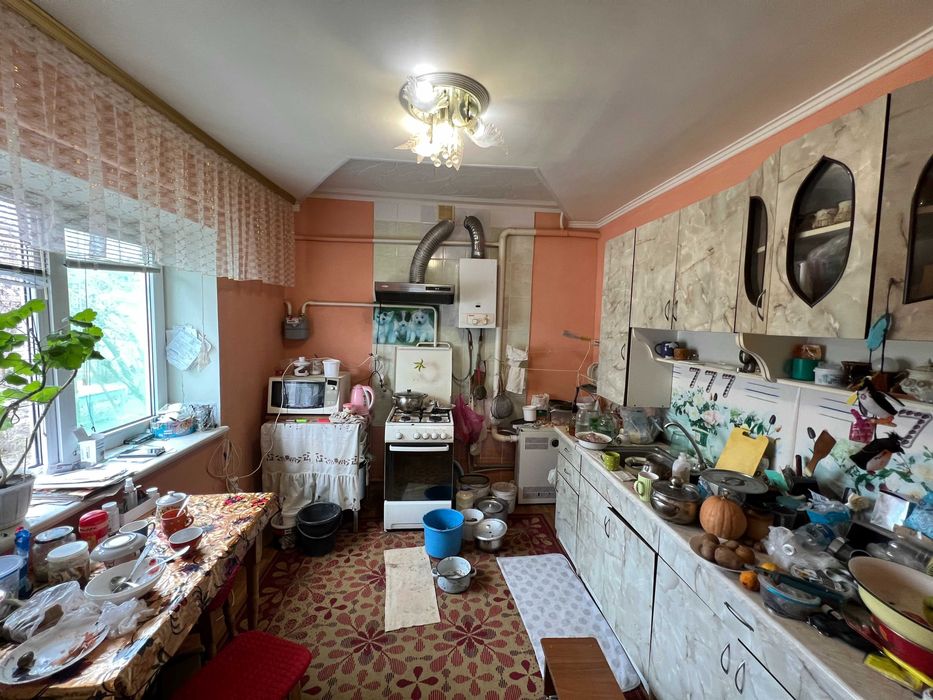 Продається будинок в селі Буки, Білоцерківського району.