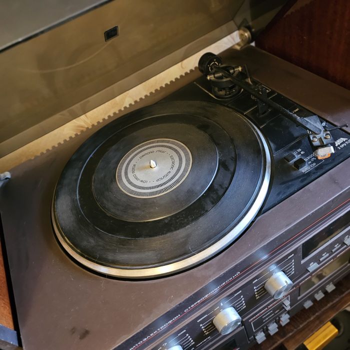 Магнітофон романтика МЭ 222С