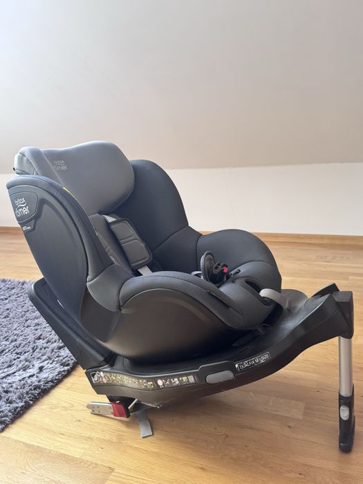 Fotelik Britax Romer Dualfix M i-SIZE