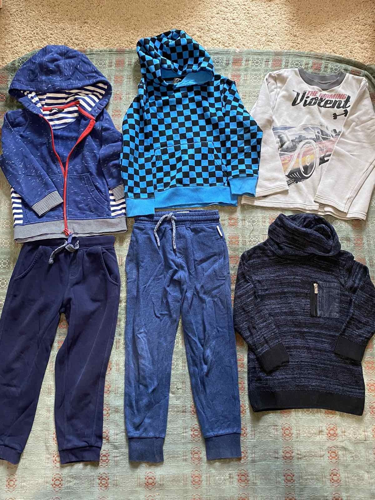 Детская одежда на 4-6 лет