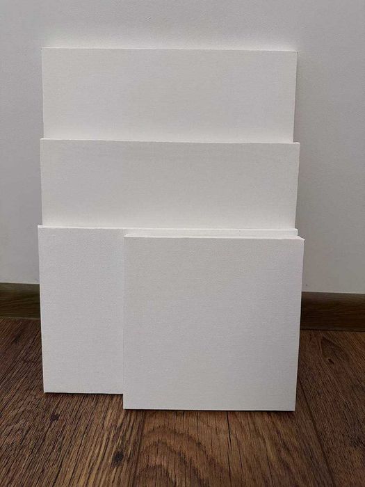 Полотно для живопису з підрамником і без підрамнику