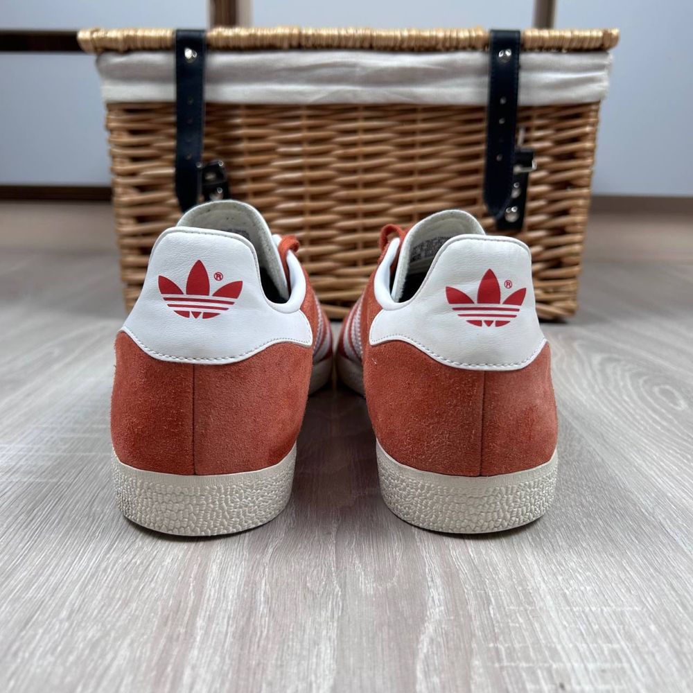 Чоловічі оригінальні кросівки Adidas Gazelle