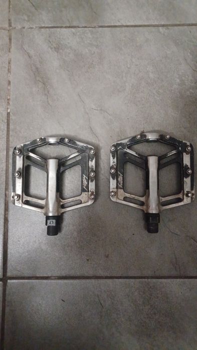 Pedały platformowe octane one