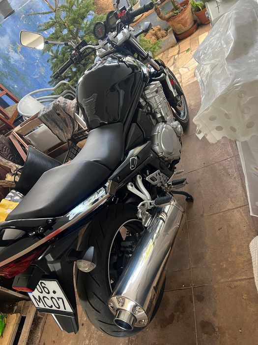 Vendo mota Suzuki bandit 2011