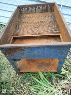 Grande banca de lavagem de peças