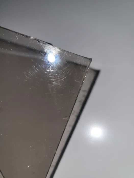 poliwęglan lity dymiony na brąz gr. 4mm do łódki