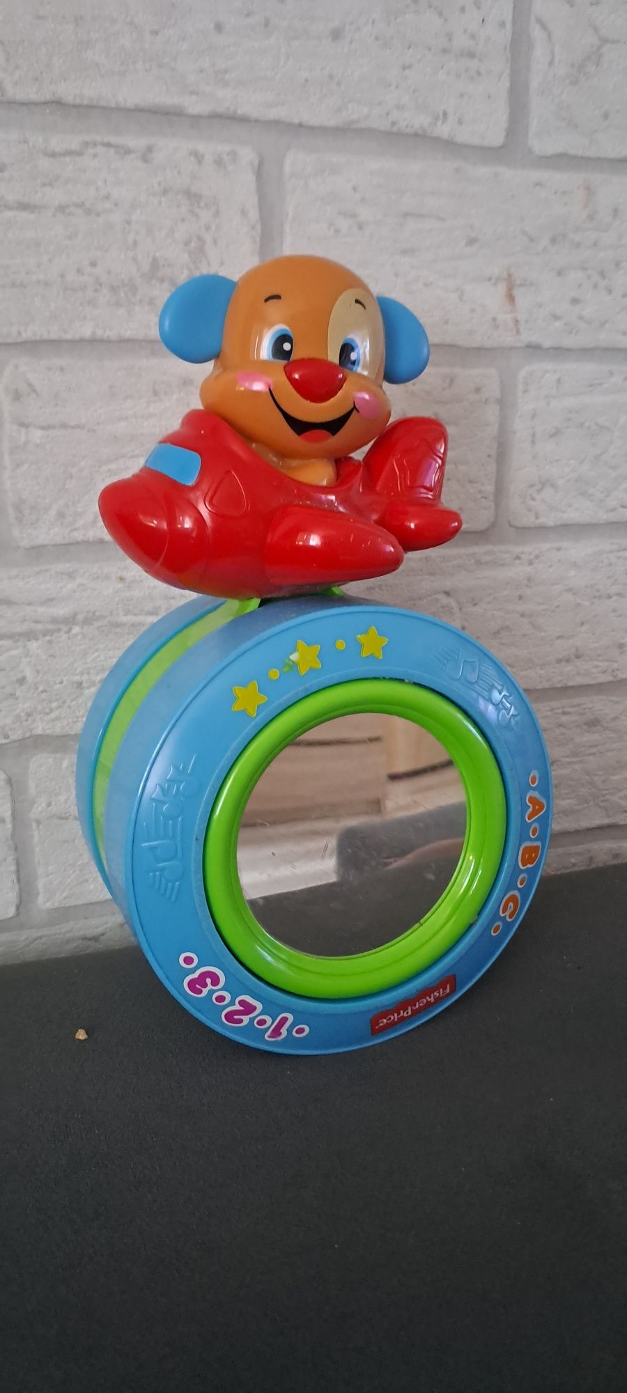 Szczeniaczek kiwaczek fisher price