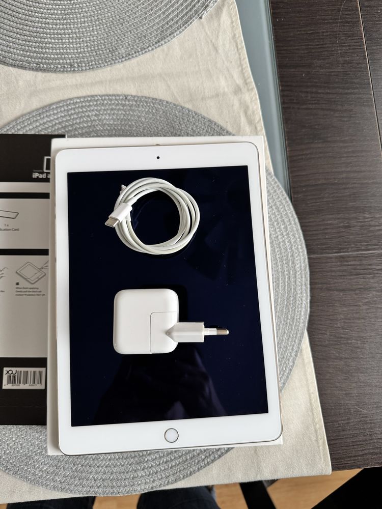 Ipad Air WIFI 16 gb Gold, model A1566